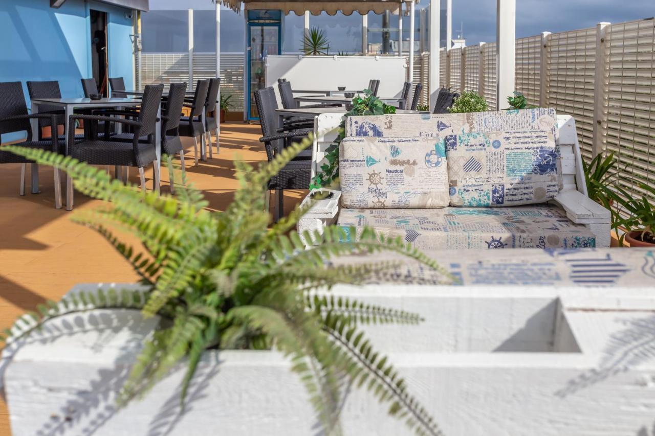 Hotel Bagli Rimini Kültér fotó